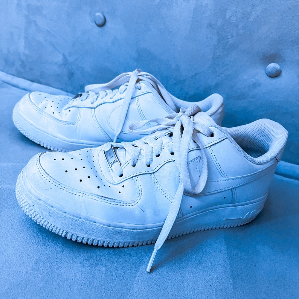 WOMENS 9.5 AirForce 1’s
